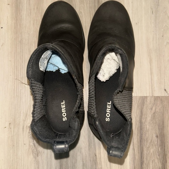 Sorel Black platform Ankle Boots with Elastic Panels - Picture 3 of 8